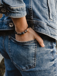 Armband mit fast mystisch anmutendem Edelstein - Modell Pitea, stufenlos anpassbare Grösse, handgefertigt