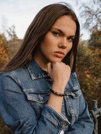 Armband mit Eule als Begleiter Edelstahl und Holz Perlen - Modell Visby, stufenlos anpassbare Grösse, handgefertigt