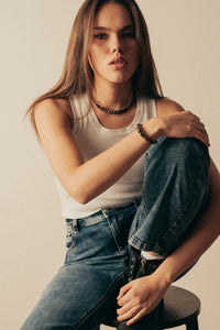 Halskette mit fast mystisch anmutendem Edelstein - Modell Pitea, stufenlos anpassbare Grösse, handgefertigt