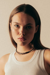 Kette mit Eule als Begleiter Edelstahl und Holz Perlen - Modell Visby, stufenlos anpassbare Grösse, handgefertigt