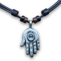Handgefertige verstellbare Leder Halskette mit Hand der Fatima Hamsa für Damen & Herren | HANA LIMA