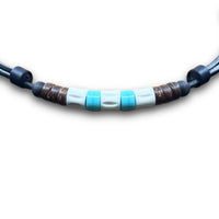 Handgefertigte Surferkette mit türkiser Glasperle für Damen und Herren - Schmuck von HANA LIMA