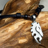 Handgemachte Surfer Lederkette Tribal Pferd für Damen und Herren | Reitsport Schmuck von HANA LIMA