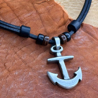 Handmade Surfer Leder Kette mit Wikinger Anker für Männer & Frauen | Kelten Schmuck von HANA LIMA