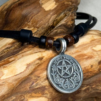 Handgemachte Gothic Lederkette Wicca Pentagramm für Damen & Herren | HANA LIMA Keltischer Schmuck