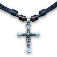 Schwarze, handgefertige Leder Halskette mit christlichem Kreuz | Damen & Herren | Gothic HANA LIMA