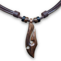 Handgefertigte Leder Halskette Hei Matau Fishhook Angelhaken Maori Stil | Damen & Herren | HANA LIMA