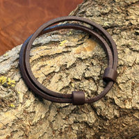 Minimalistisches handmade Boho Style Lederarmband braun | Damen & Herren | HANA LIMA Surf Schmuck