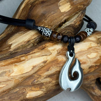 Handmade Surferkette Hei Matau Maori Fishhook | Freundschaftskette für Damen und Herren | HANA LIMA