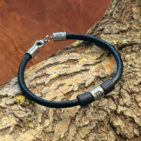 Handmade Sternzeichen Skorpion Leder Armband | Partnerarmband für Herren & Damen von HANA LIMA