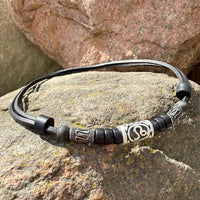 HANA LIMA Sternzeichen Löwe Surferkette mit Edelstahlperlen für Damen und Herren