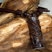 Handgeschnitzter polynesischer Tiki | Surfer Lederkette für Damen &  Herren | HANA LIMA Schmuck
