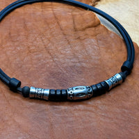 Handmade Lederkette mit Edelstahlperlen für Damen und Herren verstellbar - HANA LIMA Schmuck