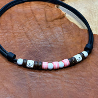 Handmade Lederkette mit rosa Perlen für Damen und Herren verstellbar - HANA LIMA Schmuck