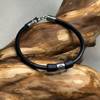 Verstellbares Sternzeichen Waage Leder Surfer Armband | Freundschaftsarmband von HANA LIMA