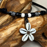 Handgemachte Hawaii Leder Surferkette mit Muschelblume für Männer & Frauen | HANA LIMA Lederkette