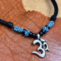 Handmade Om Symbol Surferkette | Männer & Frauen | Buddha | Hindu | Yoga | HANA LIMA Leder Halskette