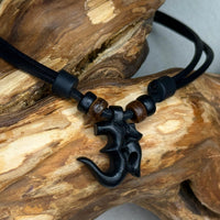 Schwarze handgemachte Surferkette Om Motiv für Männer & Frauen | HANA LIMA Yoga Mantra Lederkette