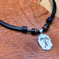 Handmade Surferkette Sternzeichen Widder für Männer & Frauen | HANA LIMA Horoskop Leder Halskette