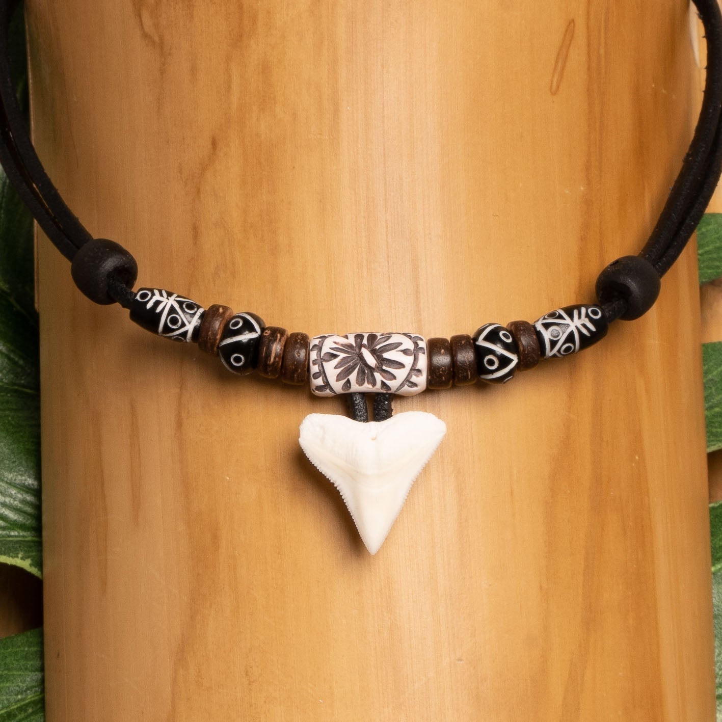 Haifischzahnkette Halskette Leder Surfer Herren Damen Schmuck Haifischzahnkette Halskette Leder Surfer Herren Damen Schmuck
